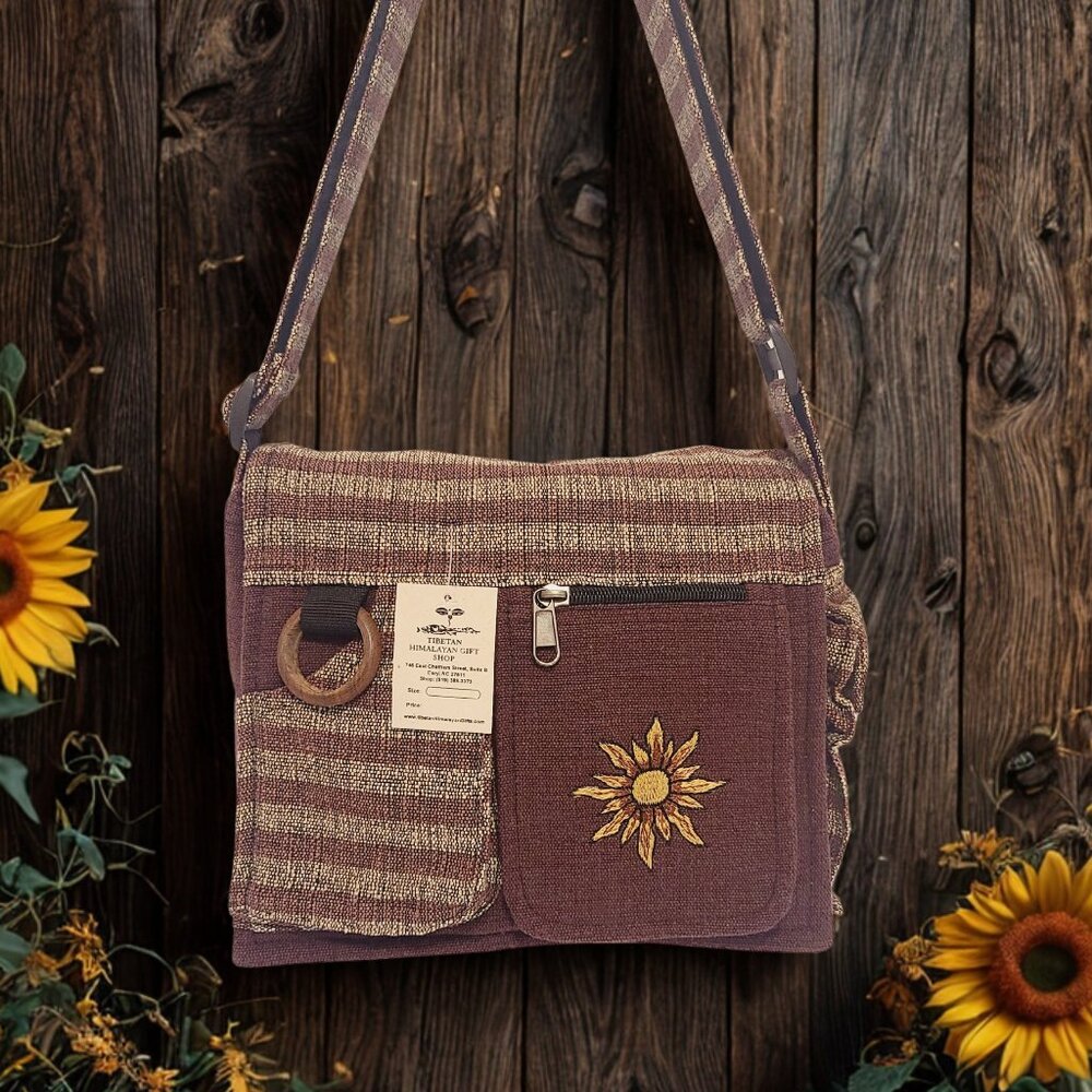 Boho Sunflower Embroidered Satchel - New with Tags 🌻